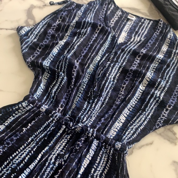 L space romper - Picture 7 of 9